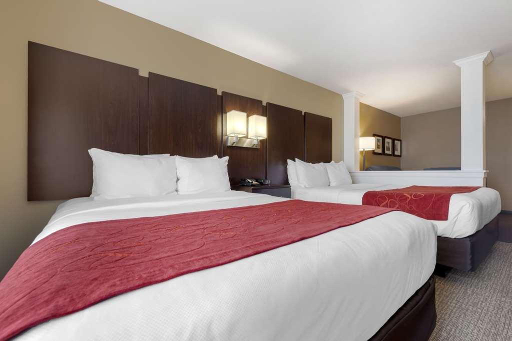 Comfort Suites & Conference Center Worthington Номер фото