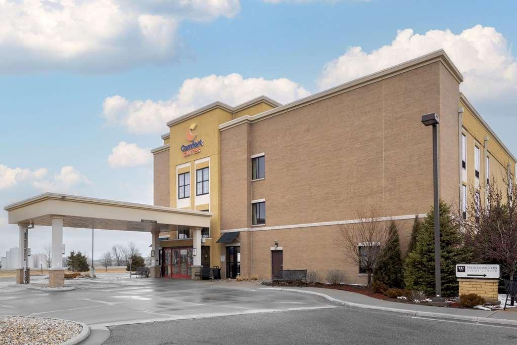 Comfort Suites & Conference Center Worthington Экстерьер фото