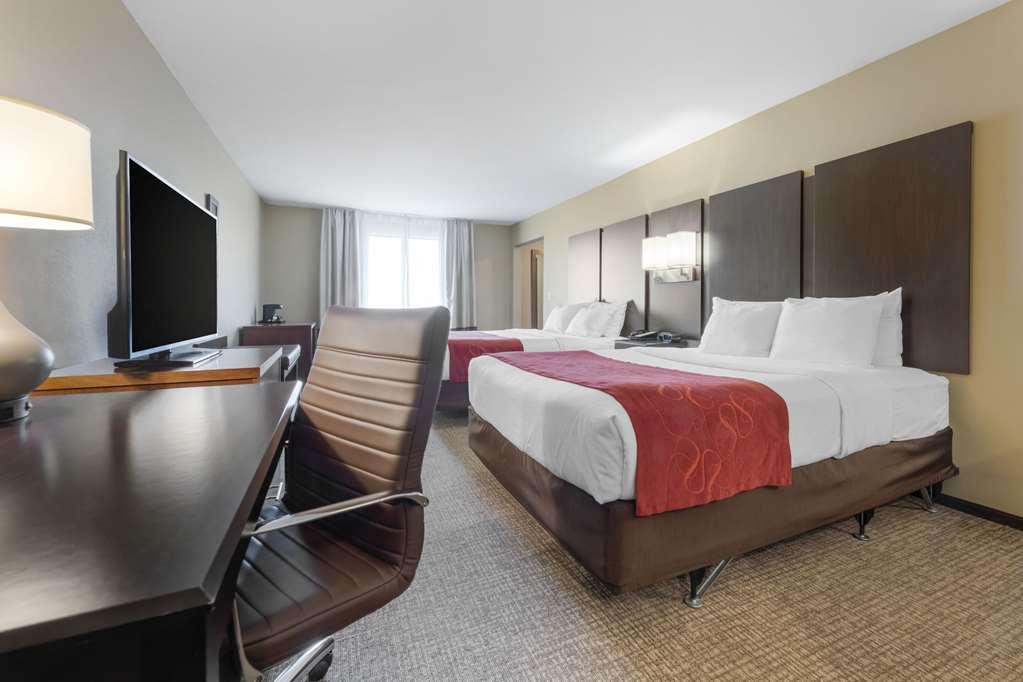 Comfort Suites & Conference Center Worthington Номер фото